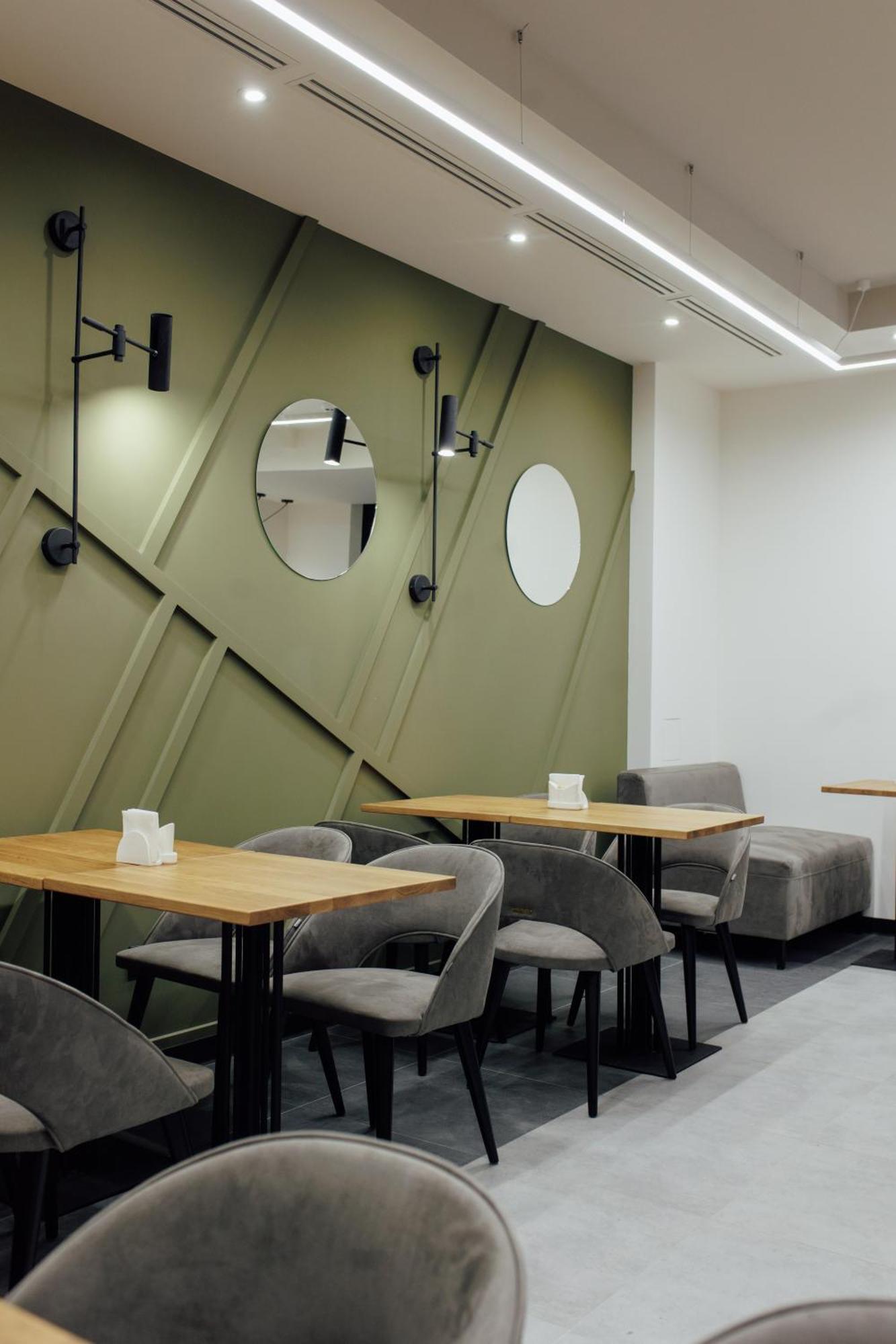 Select Hotel Lviv Extérieur photo