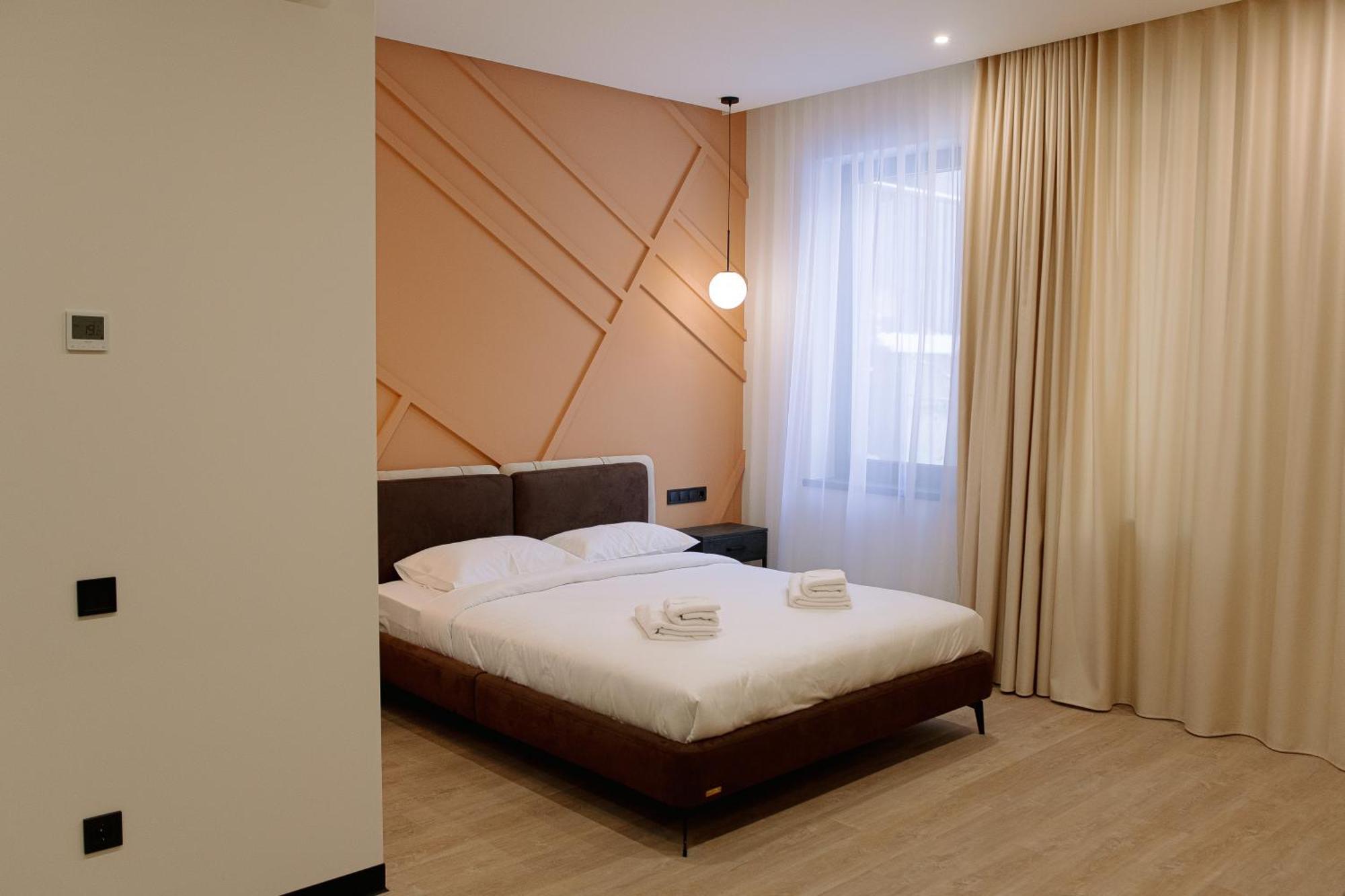 Select Hotel Lviv Extérieur photo