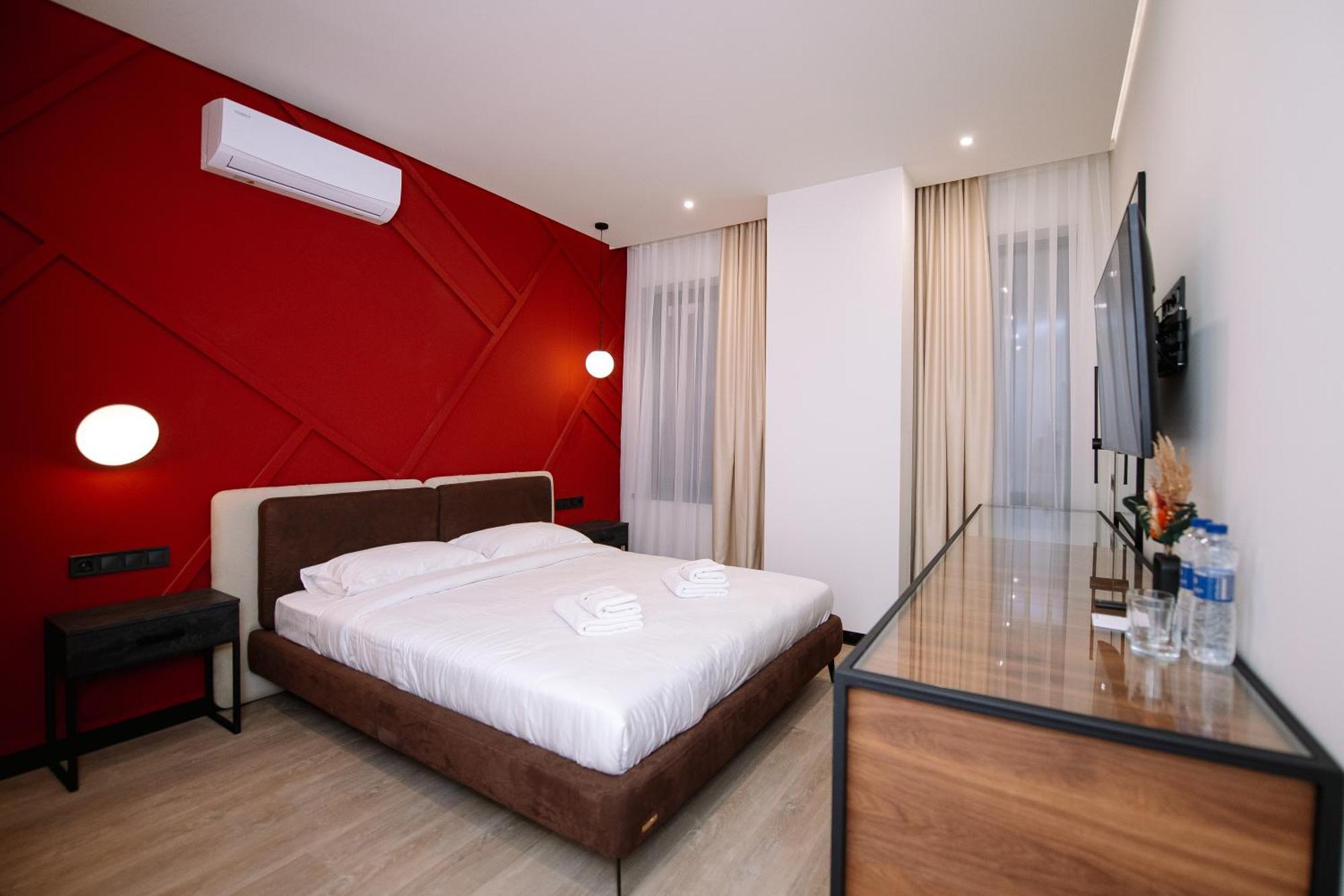 Select Hotel Lviv Extérieur photo