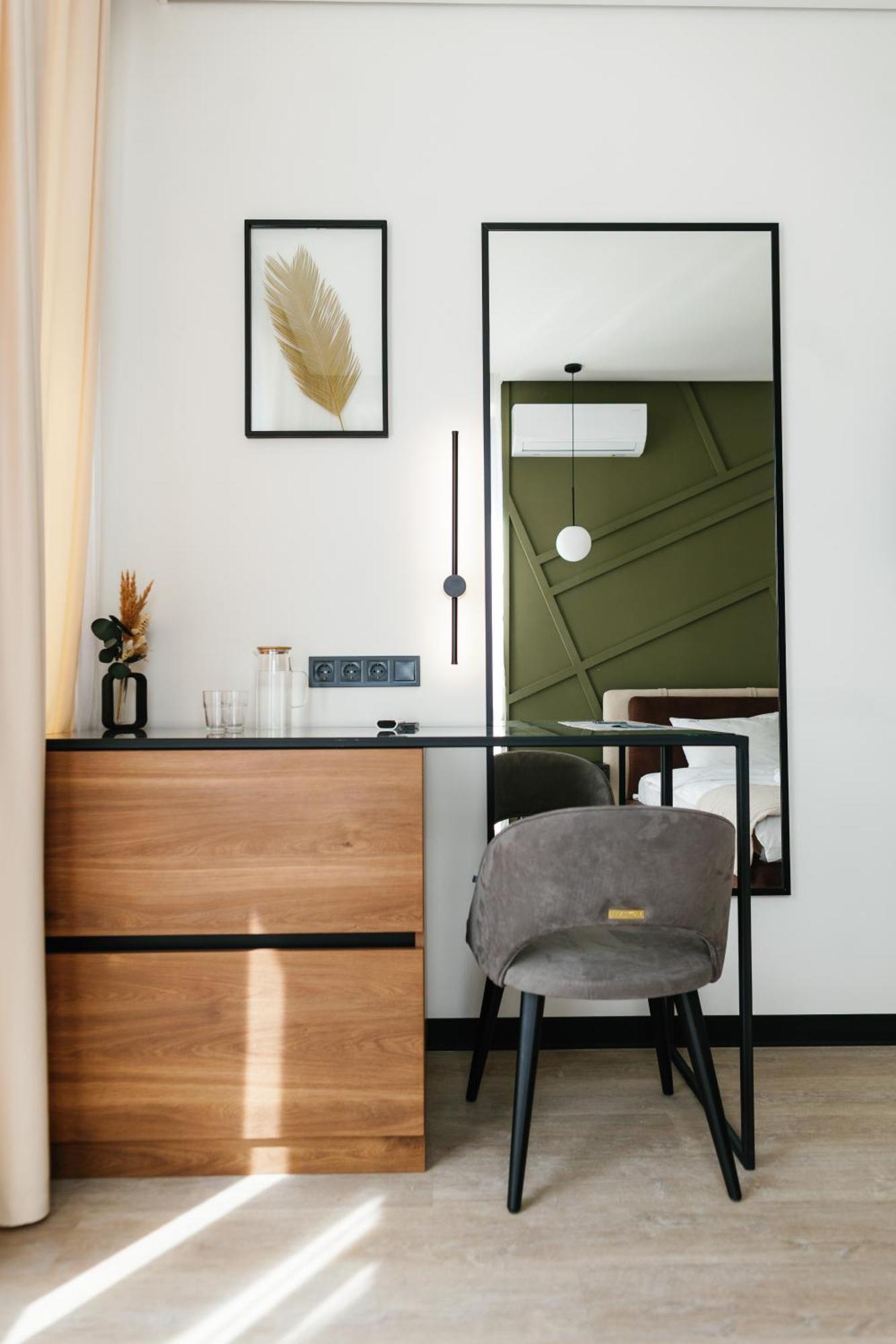 Select Hotel Lviv Extérieur photo